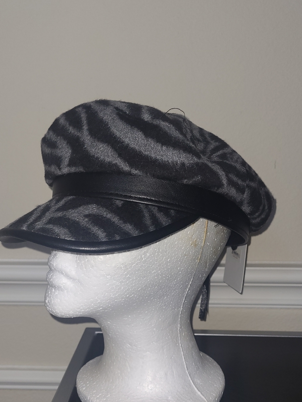 LA.  VALENTINA Gray Zebra Print Baker Boy Cap with Black Faux Leather Trim